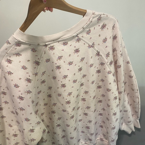 Urban Outfitters Cream Crew Neck Sweater - Picture 3 of 3